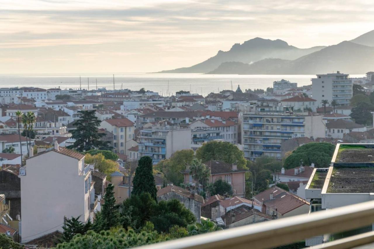 Appartement Terrace Sea View Swimming Pool Car Park Center Live In